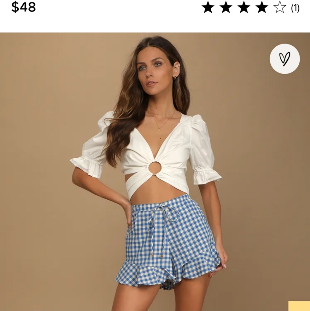 LuLu's blue and white checkered shorts